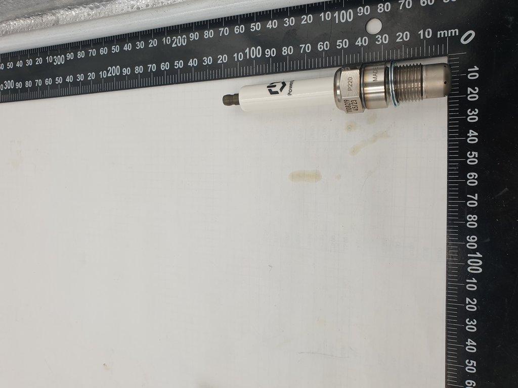 CAT3500 Spark Plug